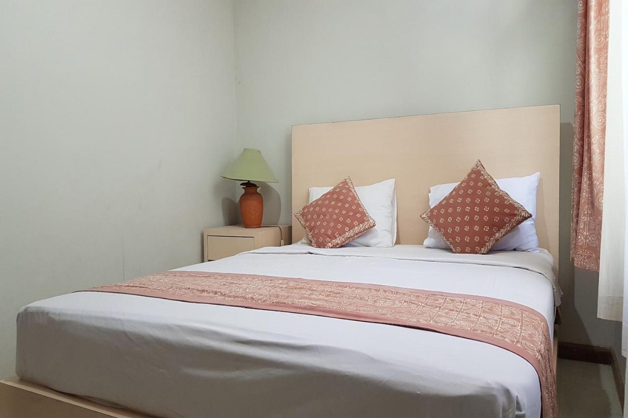 Oyo 3819 Hotel Winotosastro Γιογκιακάρτα Εξωτερικό φωτογραφία